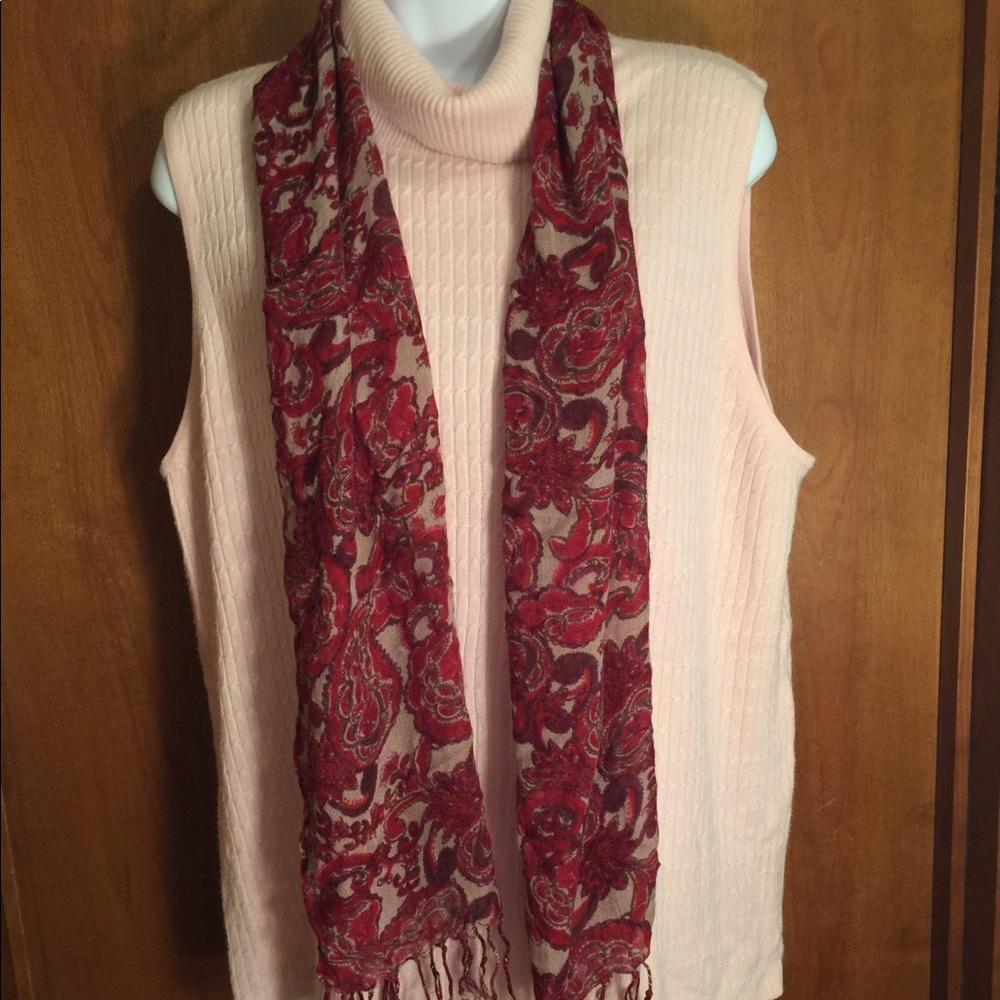 Light pink high collar tank top